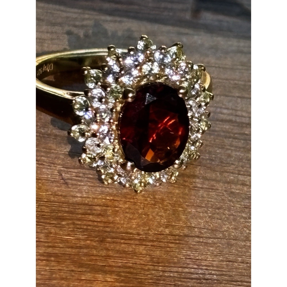 D joy 925 STERLING SILVER  GARNET AND CZ RING SIZE 6